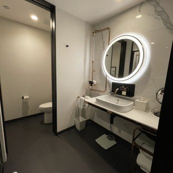 Hotel EMC2, Autograph Collection - Hotels Near Me - Chicago, Illinois