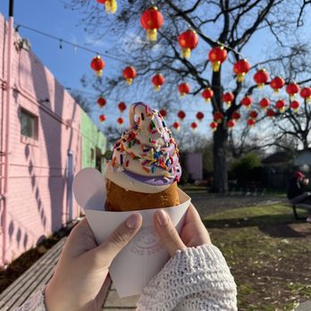 Omg Squee - Outside seating - Desserts Near Me - Austin, Texas
