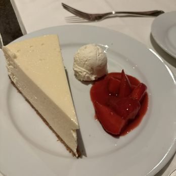 Gallaghers Steakhouse - New York cheesecake - Steakhouses Near Me - New York, New York Gallaghers Steakhouse - New York cheesecake - Steakhouses Near Me - New York, New York