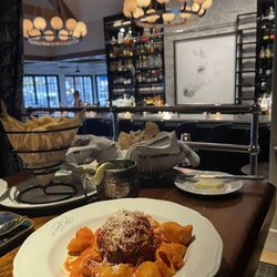 JoJo's Bar
