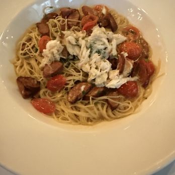 Scott's Seafood - Pasta with sausage - Seafood Near Me - San Jose, California Scott's Seafood - Pasta with sausage - Seafood Near Me - San Jose, California