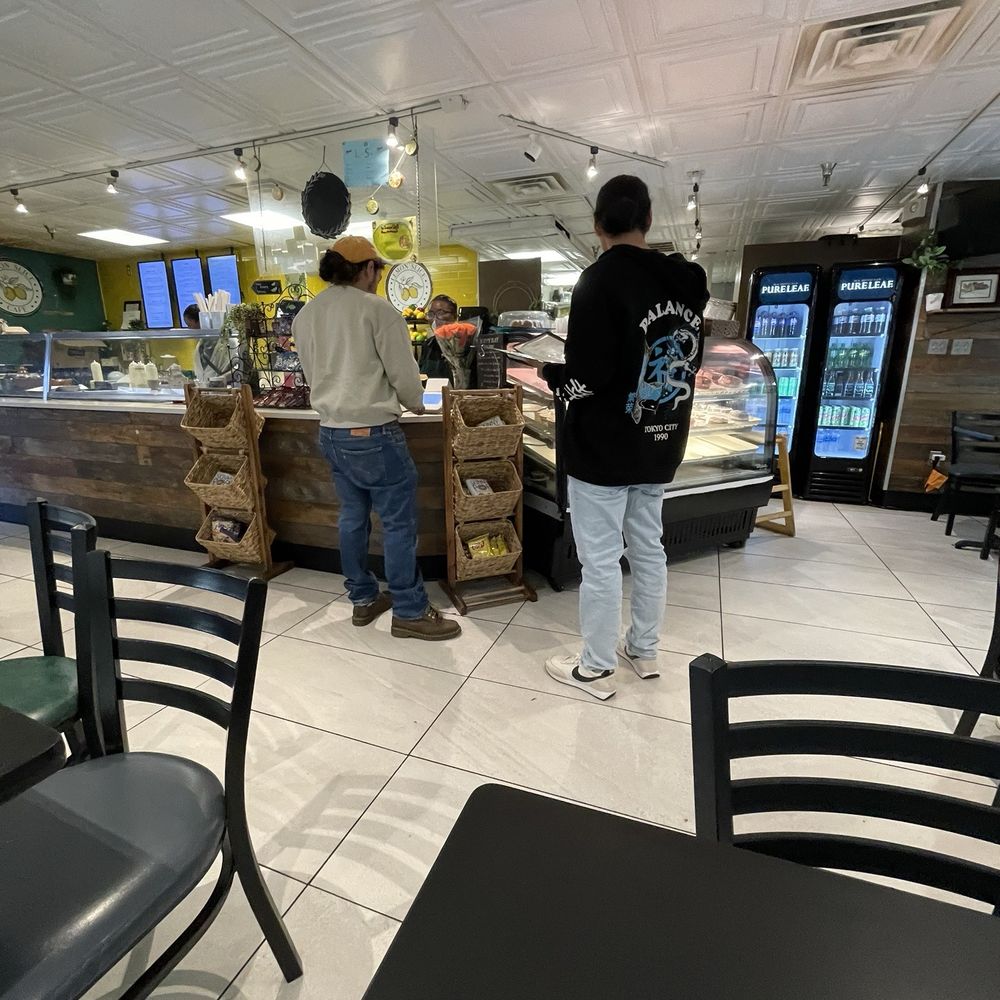 new spot for lunch! new spot for lunch!