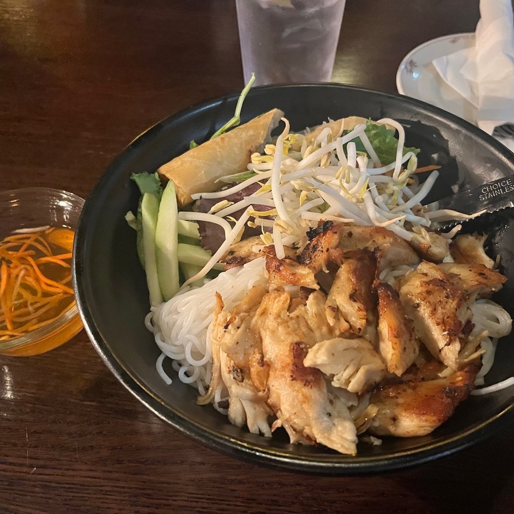 Pho Thai Nam Restaurant - Grill Grilled Chicken Vermicelli - Thai Near Me - East Norriton, Pennsylvania