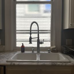 Kitchen faucet Kitchen faucet
