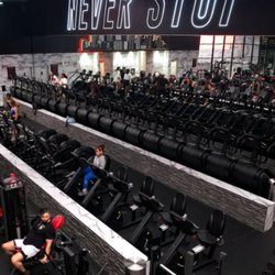 Absolute Recomp Las Colinas - Build muscle & power with strength training at Absolute Recomp. Our Irving gym offers top-tier equipment & motivating spaces ...