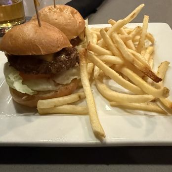 The Abbey - Gastropubs Near Me - Seal Beach, California