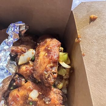 SoCal Wings - Chili garlic soy / yum - Chicken Wings Near Me - Orange, California SoCal Wings - Chili garlic soy / yum - Chicken Wings Near Me - Orange, California