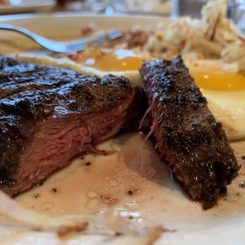 Elly's Pancake House - Skirt Steak - Breakfast & Brunch Near Me - Glenview, Illinois