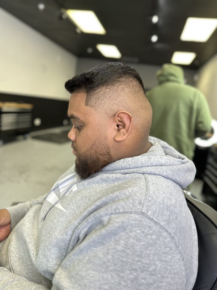 One Vision Barbershop Logo