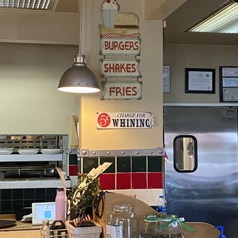 Catalina's Diner - Italian Near Me - Elizabeth, Colorado Catalina's Diner - Italian Near Me - Elizabeth, Colorado