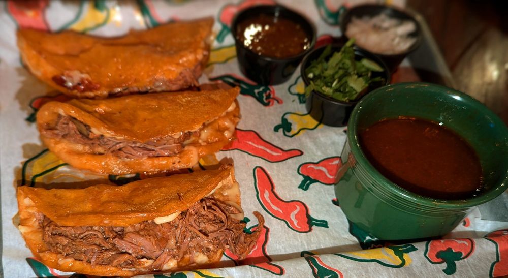 Food from 1942 Tacos and Tequila