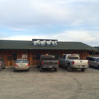 Triple Tree Restaurant & Lounge - Cafes Near Me - Sam's Valley, Oregon