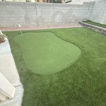 The Green Clean Machine - My putting green - Artificial Turf Near Me The Green Clean Machine - My putting green - Artificial Turf Near Me