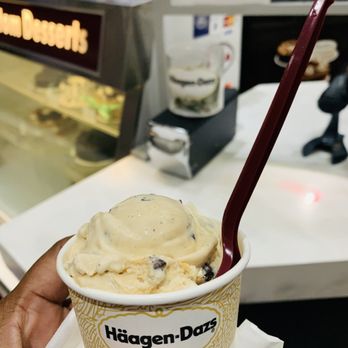Häagen-Dazs - Caramel cone - Ice Cream & Frozen Yogurt Near Me - Millburn, New Jersey Häagen-Dazs - Caramel cone - Ice Cream & Frozen Yogurt Near Me - Millburn, New Jersey