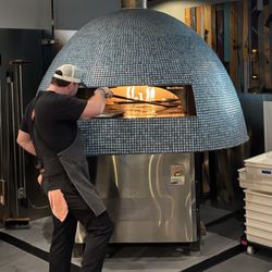 Piccolo Kitchen & Bar at Millworx