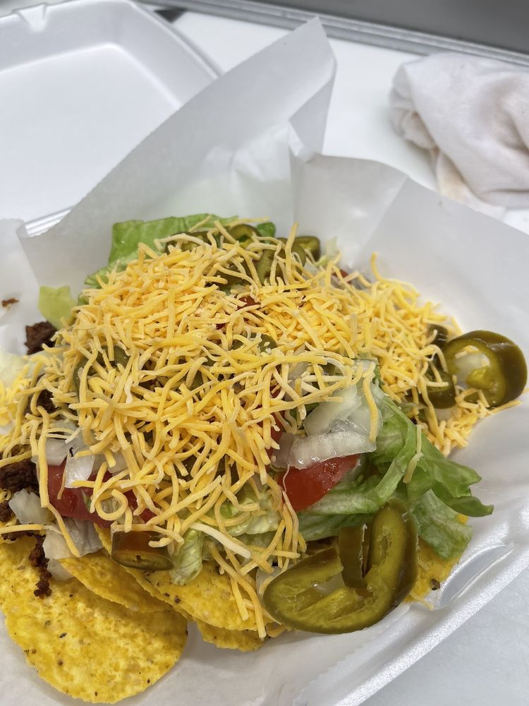 HOOKS PIZZA ON THE HILL Updated September 2024 32 Photos & 22