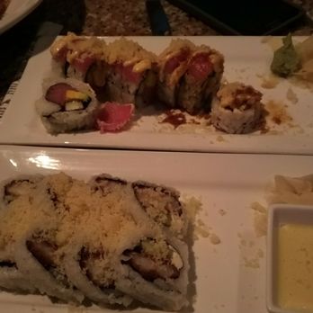 Siam Palace - Spicy Tuna and Coconut Shrimp roll - Thai Near Me - Miami, Florida