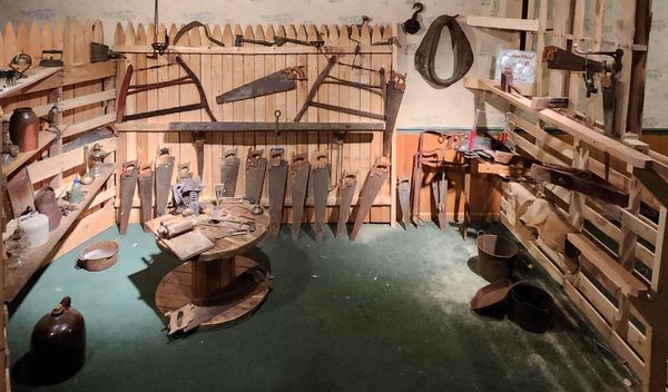 THE VINTAGE TREASURE - Updated July 2025 - 16 Photos - 126 Sinsinawa