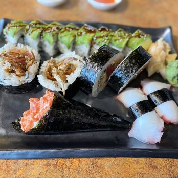 Waraji Japanese Restaurant - Shamoo Roll, Caterpillar Roll, Spicy Tuna Temaki, Tako nigiri - Japanese Near Me - Raleigh, North Carolina Waraji Japanese Restaurant - Shamoo Roll, Caterpillar Roll, Spicy Tuna Temaki, Tako nigiri - Japanese Near Me - Raleigh, North Carolina
