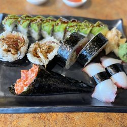 Waraji Japanese Restaurant - Shamoo Roll, Caterpillar Roll, Spicy Tuna Temaki, Tako nigiri