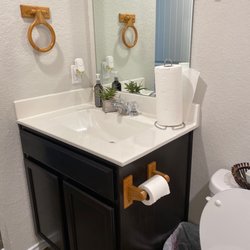 Dr Horton Home Builder - Choice of bathroom fixtures in a pinch. They picked this! No sir.