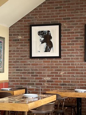 Benji & Jakes by null