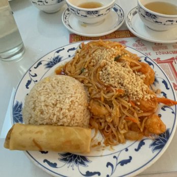 New China Kitchen 2 - Pad Thai Lunch Special Combo - Chinese Near Me - Colorado Springs, Colorado New China Kitchen 2 - Pad Thai Lunch Special Combo - Chinese Near Me - Colorado Springs, Colorado