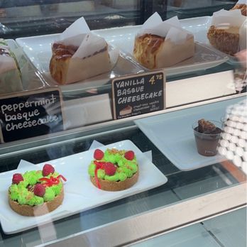 The Hungry Hero Dessert - Desserts Near Me - Sherwood, Oregon
