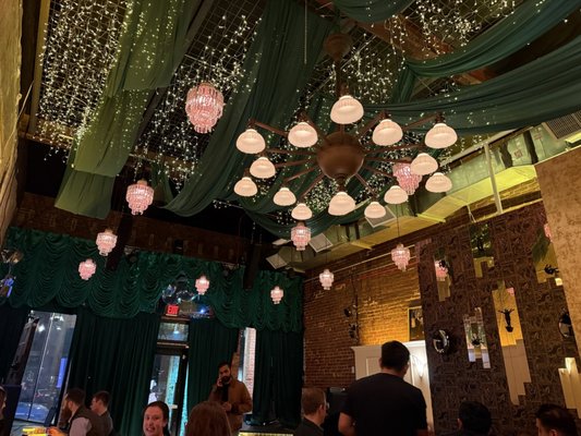 Barrel House Cafe & Bar by null