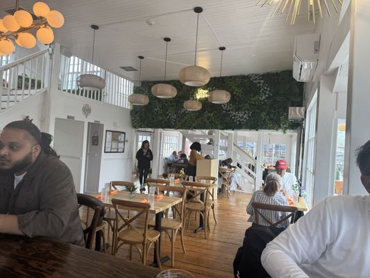 Easy Street Restaurant by null