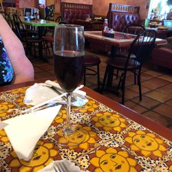Los Bravos Mexican Restaurant - Sangria