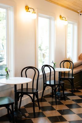 Mazúr Coffee by null