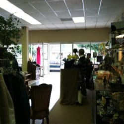 Off Center Thrift & Gift - Front desk area