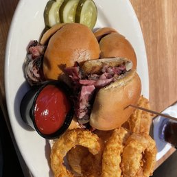 Pastrami Sliders