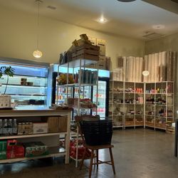 Pantry - Thai Bistro and Sushi