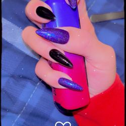 Nails 4 U