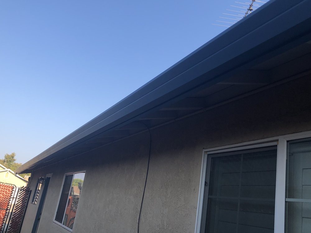 Slide of HDZ roofing services