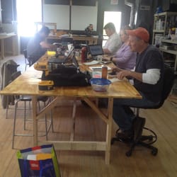fox build - A collaborative workspace. Makerspace coworking space for entrepreneurs and technology social club