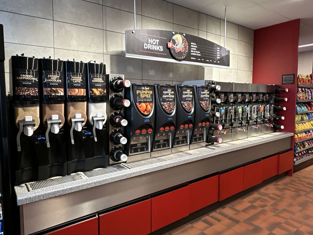 QUIKTRIP Updated August 2024 11100 Antioch Rd, Overland Park