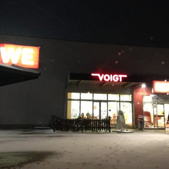 REWE - Und jetzt mit Schnee... - Grocery Near Me - Troisdorf, NW