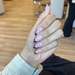 Niki Nail salon - Full acrylic set, tortoiseshell design. I received so many compliments!
