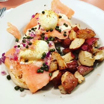 Sunset Grill - Salmon Eggs Benedict! AMAZING! - American Near Me - Fredericksburg, Texas