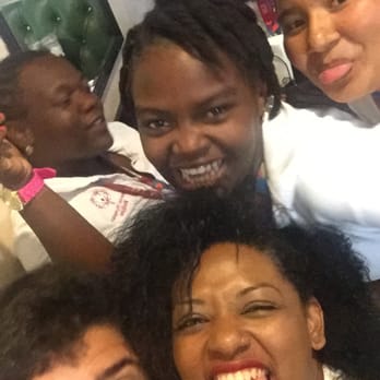 Tracey's Belizean Restaurant - The Team!!! - Caribbean Near Me - Los Angeles, California