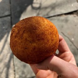 Rankin St. Deli - Papa rellena
