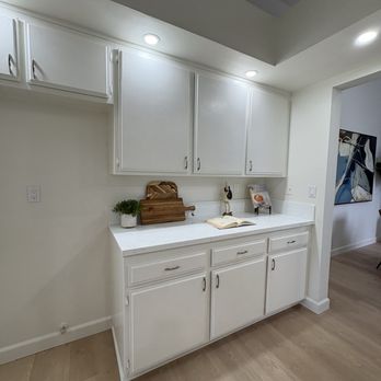 Trustie Co - Handyman Near Me - Costa Mesa, California Trustie Co - Handyman Near Me - Costa Mesa, California