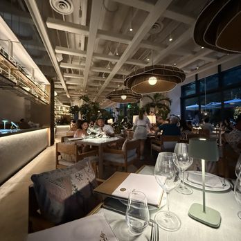 Amal - Dining room - Lebanese Near Me - Miami, Florida