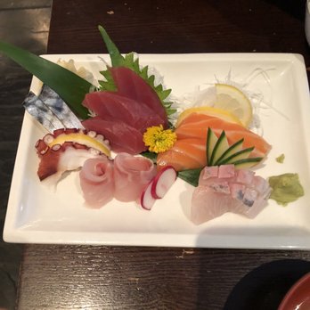 Sushiholic - $19 Sashimi combination - Japanese Near Me - Novato, California Sushiholic - $19 Sashimi combination - Japanese Near Me - Novato, California