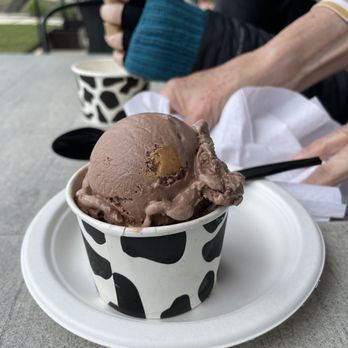 The Yard Milkshake Bar - Georgetown - Desserts Near Me - Georgetown, Texas