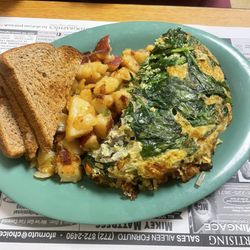 Reubens - Veggie omelet - IG: @thegreenberggang