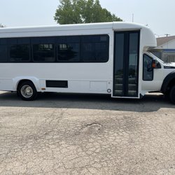 Naperville Luxury Limousine